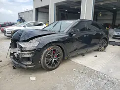WA1FVBF18ND021339 2022 AUDI Q8