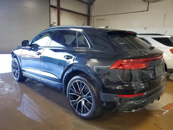 WA1FVBF18PD000526 2023 AUDI Q8 - Image 2