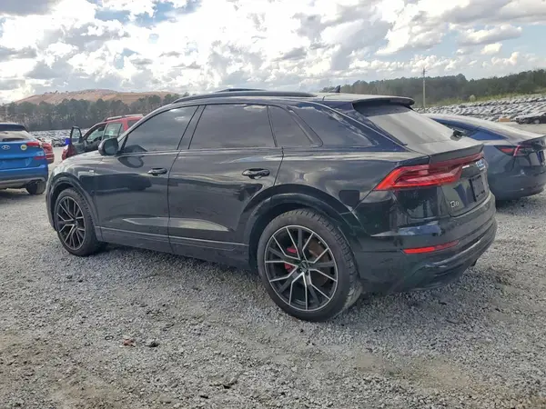 WA1FVBF19KD010149 2019 AUDI Q8 - Image 2
