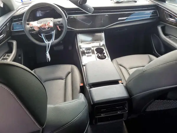 WA1FVBF19ND021916 2022 AUDI Q8 - Image 8