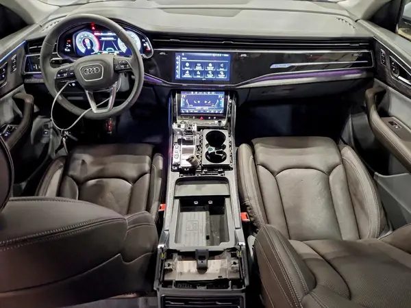WA1FVBF1XPD005663 2023 AUDI Q8 - Image 8