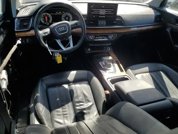 WA1G2AFY0M2043639 2021 AUDI Q5 - Image 8