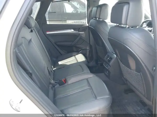 WA1G2AFY1L2043423 2020 AUDI Q5 - Image 8