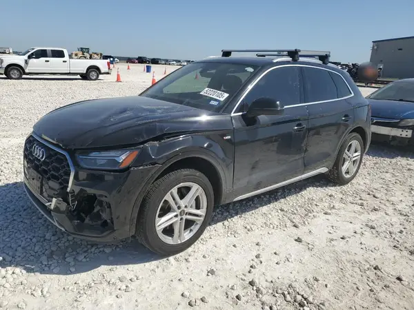 WA1G2AFY1M2042029 2021 AUDI Q5 - Image 1