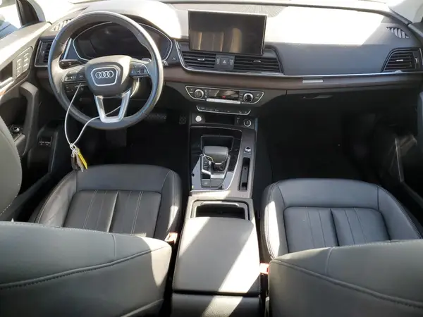 WA1G2AFY1M2048011 2021 AUDI Q5 - Image 8