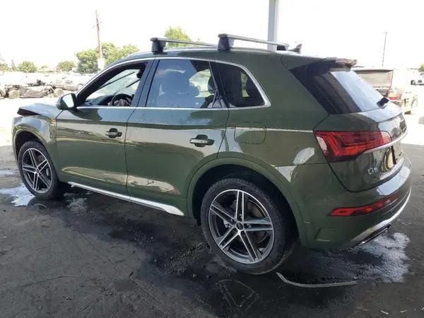 WA1G2AFY3R2050365 2024 AUDI Q5 - Image 2