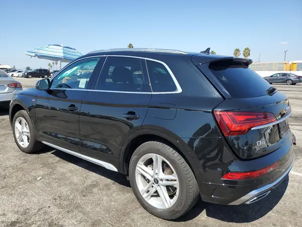 WA1G2AFY3R2075427 2024 AUDI Q5 - Image 2