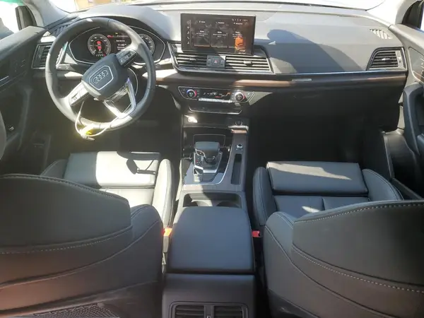 WA1G2AFY3R2075427 2024 AUDI Q5 - Image 8