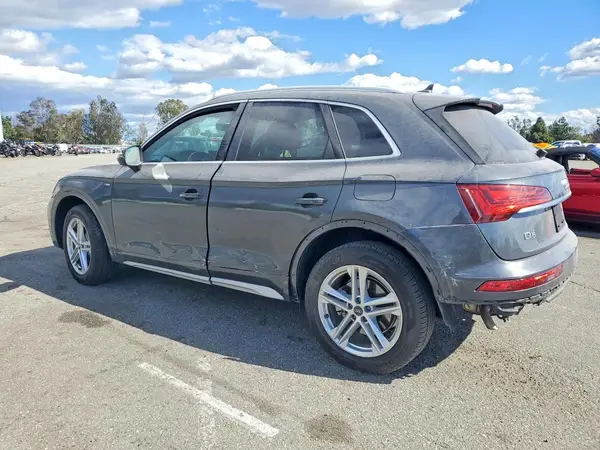 WA1G2AFY3R2106076 2024 AUDI Q5 - Image 2