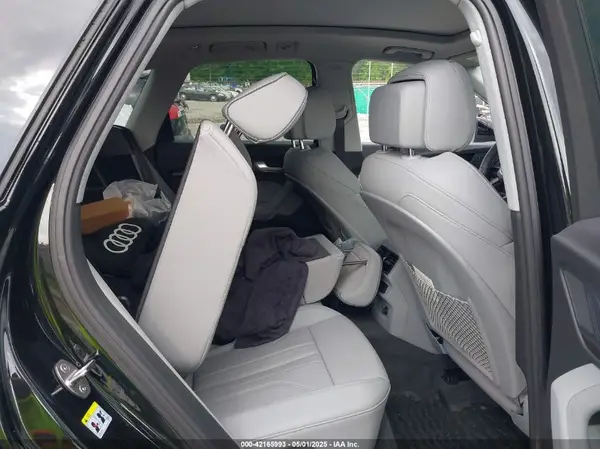WA1G2AFY3R2146531 2024 AUDI Q5 - Image 8