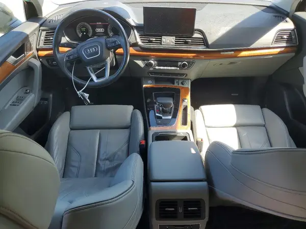 WA1G2AFY4N2087824 2022 AUDI Q5 - Image 8