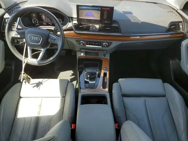 WA1G2AFY4N2100359 2022 AUDI Q5 - Image 8