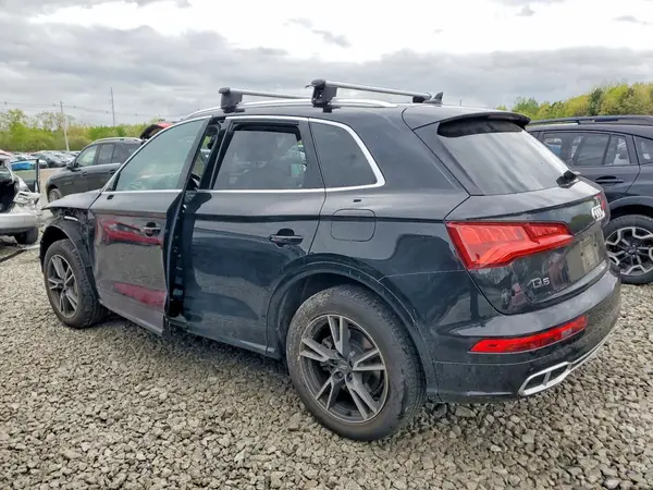 WA1G2AFY6L2049279 2020 AUDI Q5 - Image 2