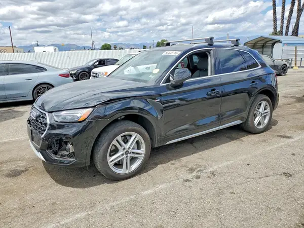 WA1G2AFY7R2121423 2024 AUDI Q5 - Image 1