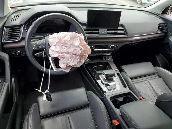WA1G2AFY7R2121423 2024 AUDI Q5 - Image 8