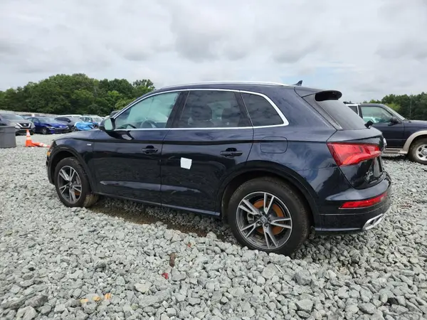 WA1G2AFY8L2049753 2020 AUDI Q5 - Image 2