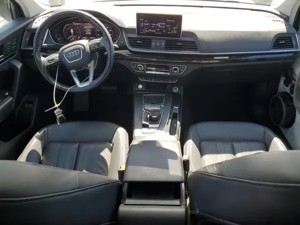 WA1G2AFY8L2072188 2020 AUDI Q5 - Image 8