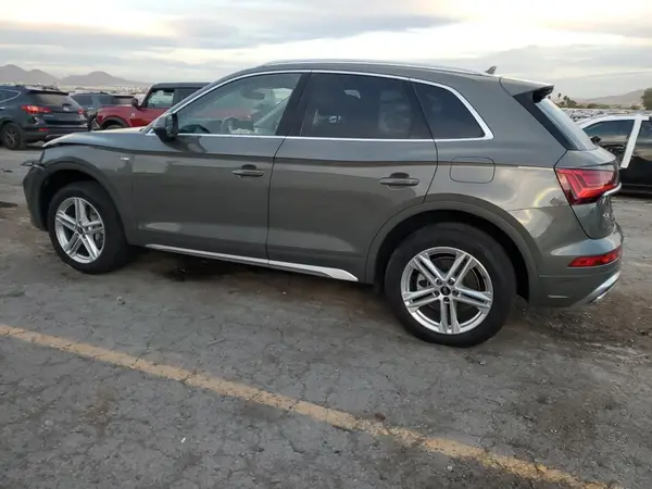 WA1G2AFY8P2080717 2023 AUDI Q5 - Image 2
