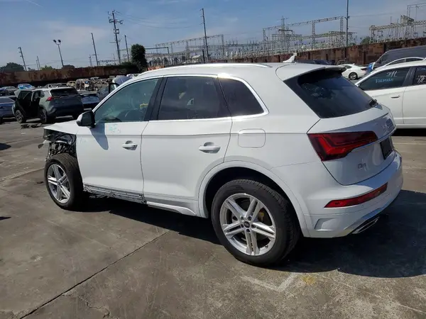 WA1G2AFY8R2125092 2024 AUDI Q5 - Image 2