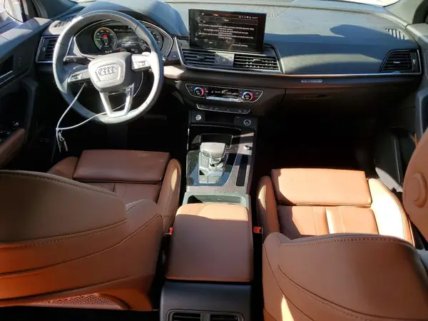 WA1G2AFY9S2065779 2025 AUDI Q5 - Image 8