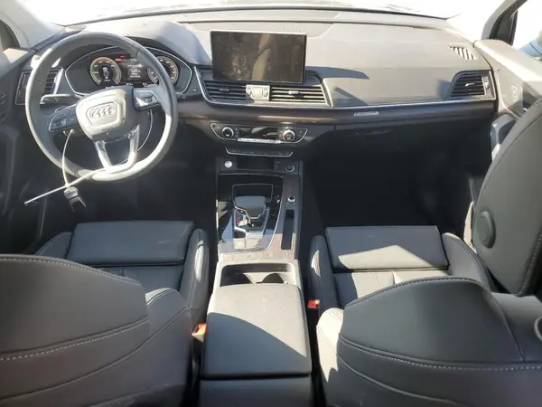 WA1G2AFYXR2081726 2024 AUDI Q5 - Image 8