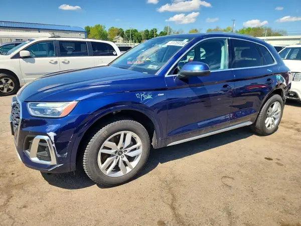 WA1GAAFY0N2032726 2022 AUDI Q5 - Image 1