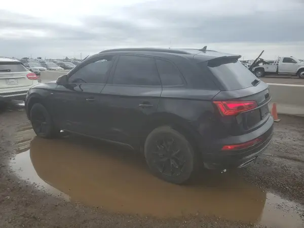 WA1GAAFY0N2070523 2022 AUDI Q5 - Image 2
