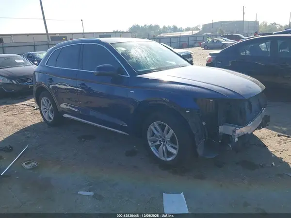 WA1GAAFY0N2073373 2022 AUDI Q5 - Image 1