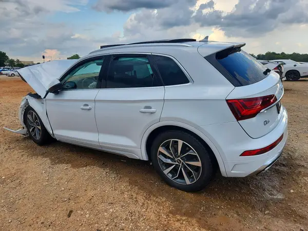 WA1GAAFY0N2108171 2022 AUDI Q5 - Image 2