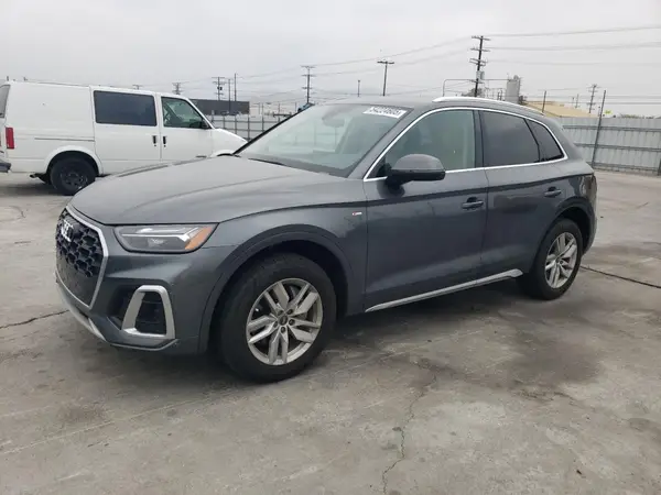 WA1GAAFY0N2109689 2022 AUDI Q5 - Image 1