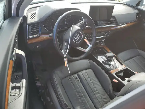 WA1GAAFY0P2019316 2023 AUDI Q5 - Image 8