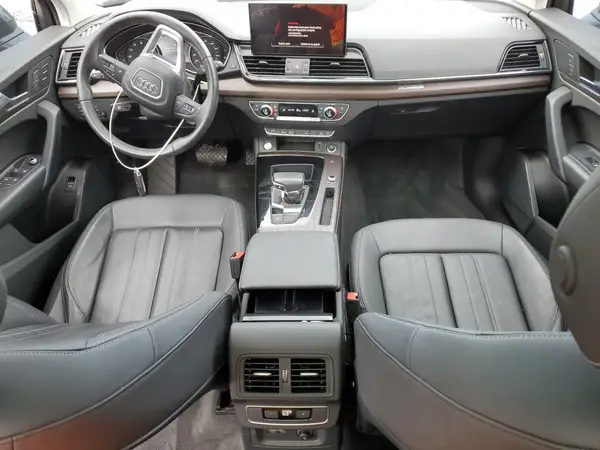 WA1GAAFY0P2060464 2023 AUDI Q5 - Image 8