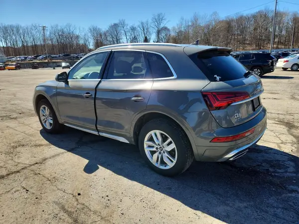 WA1GAAFY0P2152951 2023 AUDI Q5 - Image 2