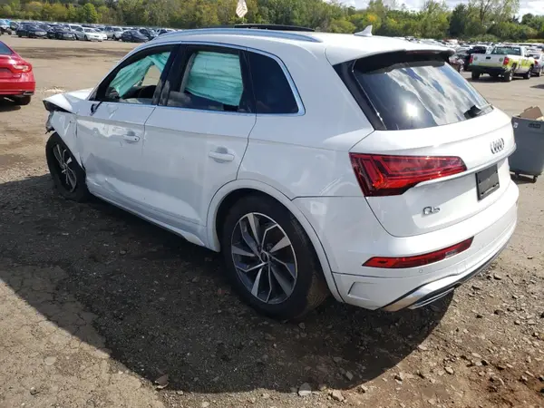 WA1GAAFY0P2177879 2023 AUDI Q5 - Image 2