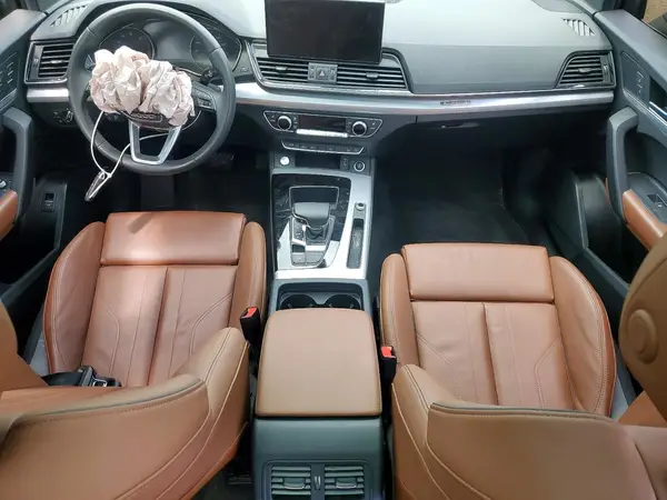 WA1GAAFY0R2048012 2024 AUDI Q5 - Image 8