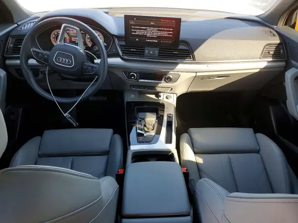 WA1GAAFY0R2103302 2024 AUDI Q5 - Image 8