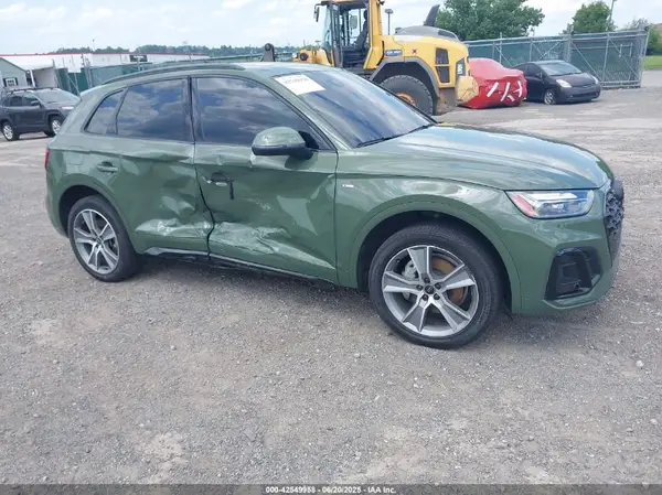 WA1GAAFY0S2009801 2025 AUDI Q5 - Image 1