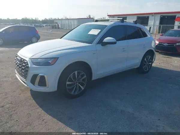 WA1GAAFY1N2021248 2022 AUDI Q5 - Image 2