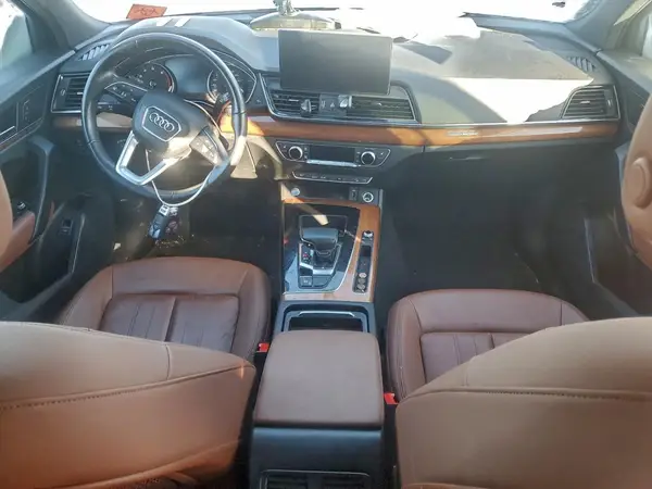 WA1GAAFY1N2107174 2022 AUDI Q5 - Image 8