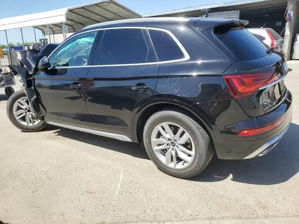 WA1GAAFY1N2139610 2022 AUDI Q5 - Image 2