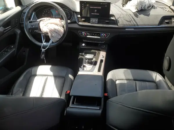 WA1GAAFY1N2139610 2022 AUDI Q5 - Image 8
