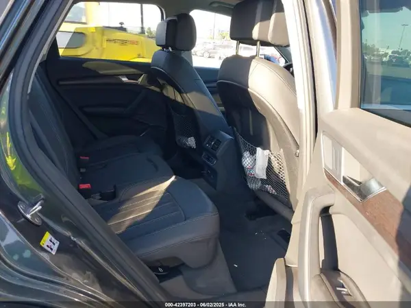 WA1GAAFY1P2098513 2023 AUDI Q5 - Image 8