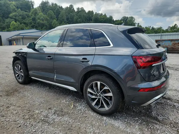 WA1GAAFY1P2160167 2023 AUDI Q5 - Image 2