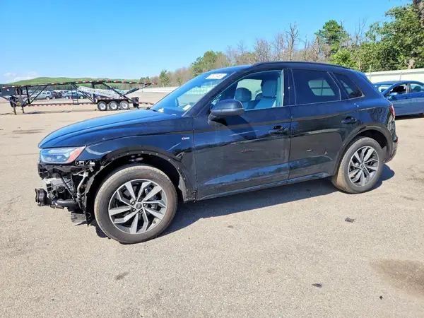 WA1GAAFY1R2108461 2024 AUDI Q5 - Image 1