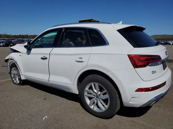 WA1GAAFY1R2113529 2024 AUDI Q5 - Image 2