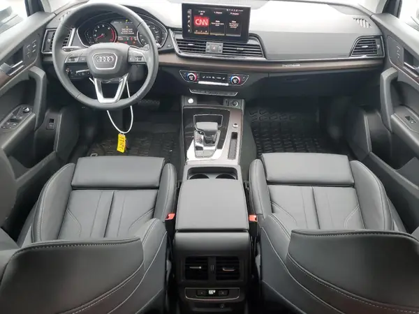 WA1GAAFY1R2142917 2024 AUDI Q5 - Image 8