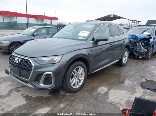 WA1GAAFY2N2012686 2022 AUDI Q5 - Image 2