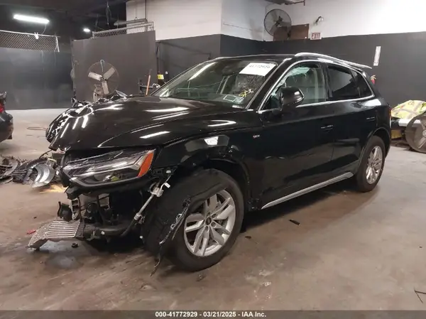 WA1GAAFY2N2049219 2022 AUDI Q5 - Image 2