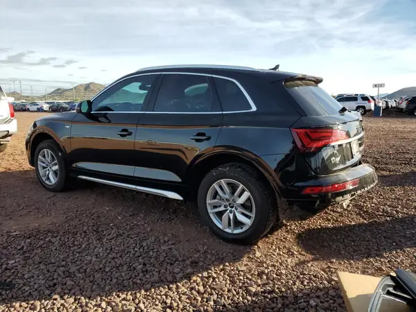 WA1GAAFY2N2135209 2022 AUDI Q5 - Image 2