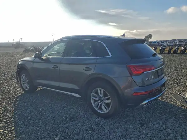 WA1GAAFY2P2019706 2023 AUDI Q5 - Image 2